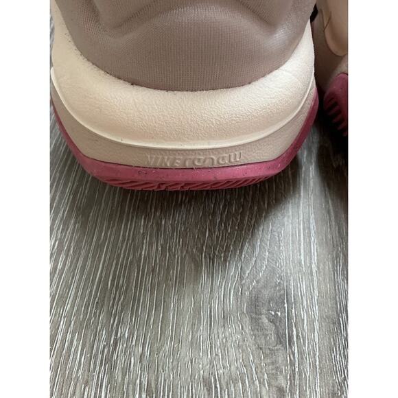 Nike Giannis Immortality 3 Beige Pink Basketball Shoes Performance Wear Size 8.5 - Picture 8 of 12